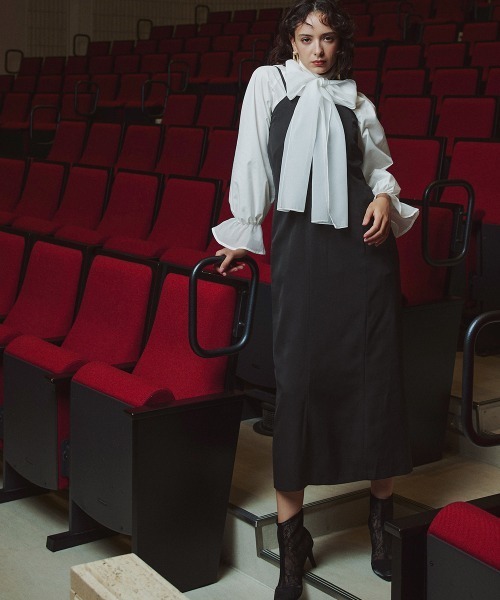 Callarus（カラルス）の「【オケージョン対応】アシメカーブデザインジレ＋キャミソールワンピースアンサンブル〔Callarus〕（スーツセット・レディース・グレイッシュベージュ/ブラック・S/M/L/LL/3L）」の18枚目の写真