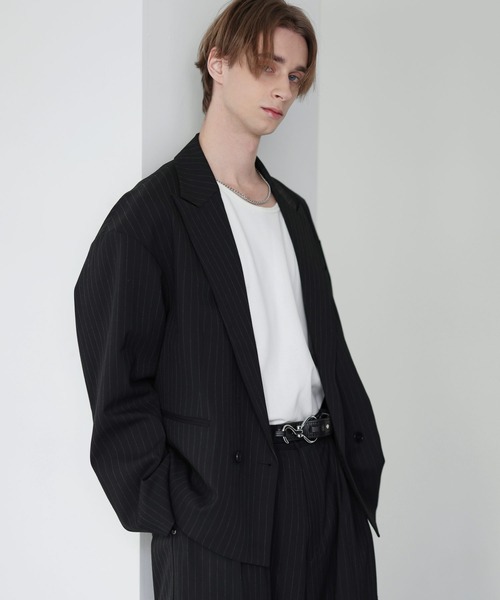 SOCCE(ソーシー)の「ウールライクピンストライプダブルテーラードショートジャケット【セットアップ対応】(テーラードジャケット・メンズ・グレー系/ブラック系・S/M/L/XL)」の7枚目の写真