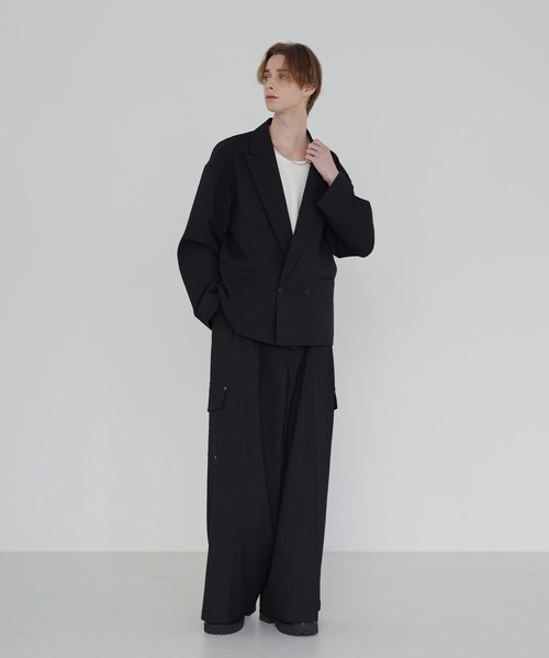 ウールライクピンストライプダブルテーラードショートジャケット