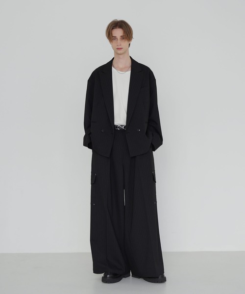 ウールライクピンストライプダブルテーラードショートジャケット