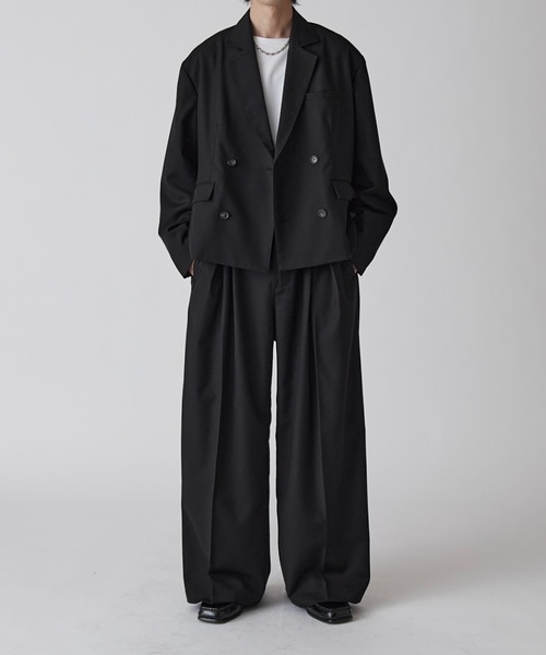 Lui's（ルイス）の「【Neucon】BOX WIDE SHORT DOUBLE JACKET / ボックスワイドショートダブルジャケット / セットアップ対応（テーラードジャケット・メンズ・ブラック/グレー・1/2）」の10枚目の写真