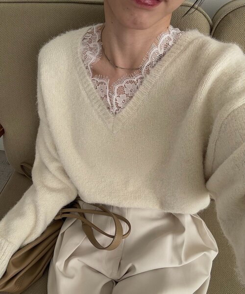 CAPRICIEUX LE'MAGE（カプリシューレマージュ）の「レーストリミングニット（ニット/セーター・レディース・グレー/オフホワイト/ブラック・FREE）」の5枚目の写真