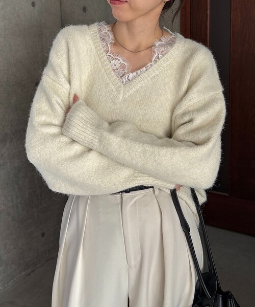 CAPRICIEUX LE'MAGE（カプリシューレマージュ）の「レーストリミングニット（ニット/セーター・レディース・グレー/オフホワイト/ブラック・FREE）」の10枚目の写真