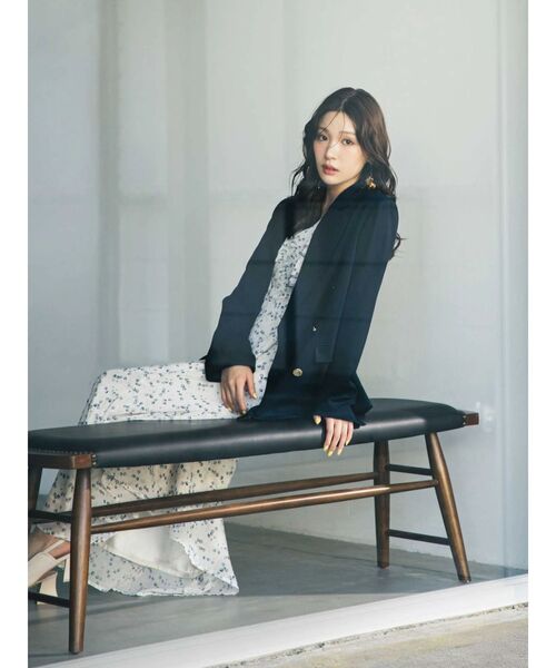 MERCURYDUO(マーキュリーデュオ)の「メタルボタン使い紺ブレザー(テーラードジャケット・レディース・ネイビー・SMALL/MEDIUM)」の20枚目の写真