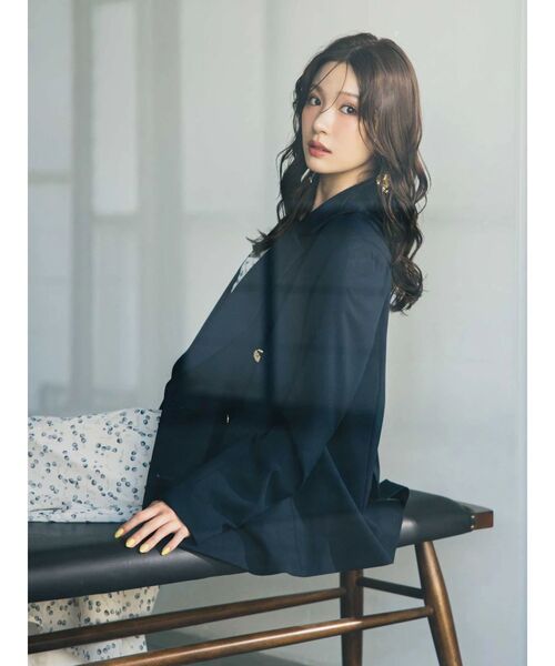 MERCURYDUO(マーキュリーデュオ)の「メタルボタン使い紺ブレザー(テーラードジャケット・レディース・ネイビー・SMALL/MEDIUM)」の21枚目の写真