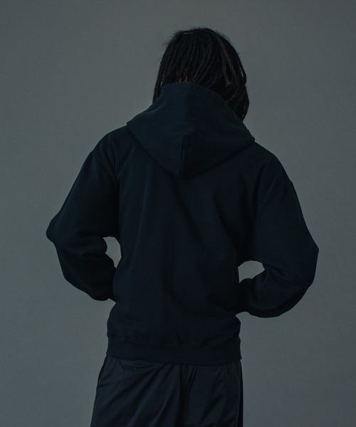 XLARGE（エクストララージ）の「DISTORTED LOGO ZIP UP HOODED SWEATSHIRT（パーカー・メンズ・ネイビー/ブラック/ピンク/グリーン・S/M/L/XL）」の11枚目の写真