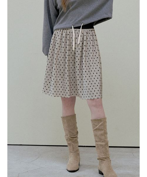 AVANT-G（アバン）の「Dot Velvet Midi Skirt - beige（スカート・レディース・その他・FREE）」の5枚目の写真