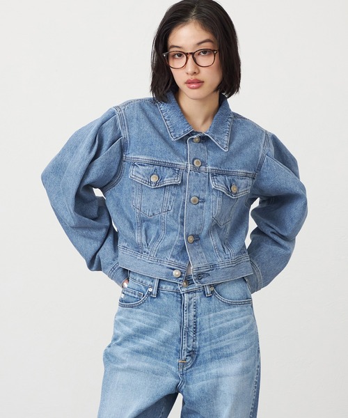 SOMETHING(サムシング)の「【GISELe 4月号掲載】atelier SOMETHING POWER SHOULDER DENIM JACKET/パワーショルダーデニムジャケット(デニムジャケット・レディース・インディゴブルー/ライトブルー・FREE)」の9枚目の写真