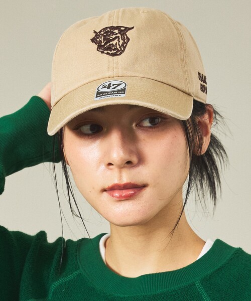 AMERICANA（アメリカーナ）の「【ORIGINAL Charcoal × Americana】Leopards キャップ / ベースボールキャップ / 刺繍【オリジナル チャコール × アメリカーナ】コラボレーション（キャップ・レディース・ネイビー/ベージュ・フリー）」の2枚目の写真