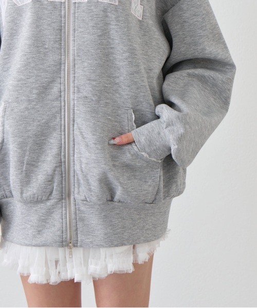 OLIVE des OLIVE（オリーブデオリーブ）の「パッチワークロゴZIPパーカー（パーカー・レディース・ネイビー/ピンク/トップグレー/オフホワイト・FREE）」の13枚目の写真