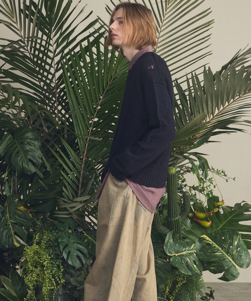 MAISON SPECIAL（メゾンスペシャル）の「《UNISEX》Short-length Prime-Over Distressed V-neck Knit Pullover/ショートレングスプライムオーバーダメージＶネックニットプルオーバー【MAISON SPECIAL/メゾンスペシャル】（ニット/セーター・メンズ・ブラック/ブルー/ピンク・0/1/2）」の16枚目の写真