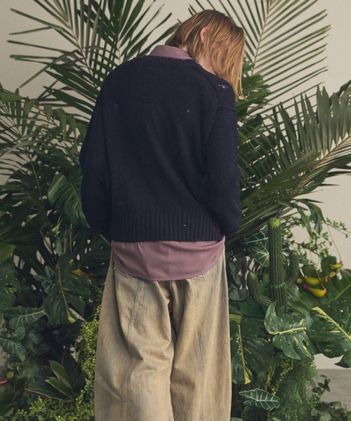 MAISON SPECIAL（メゾンスペシャル）の「《UNISEX》Short-length Prime-Over Distressed V-neck Knit Pullover/ショートレングスプライムオーバーダメージＶネックニットプルオーバー【MAISON SPECIAL/メゾンスペシャル】（ニット/セーター・メンズ・ブラック/ブルー/ピンク・0/1/2）」の17枚目の写真