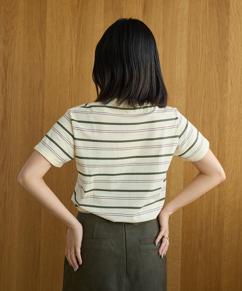 IENA LA BOUCLE(イエナラブークル)の「IENA LA BOUCLE マルチボーダー配色ニット(ニット/セーター・レディース・アイボリー/ブラウン・FREE)」の4枚目の写真