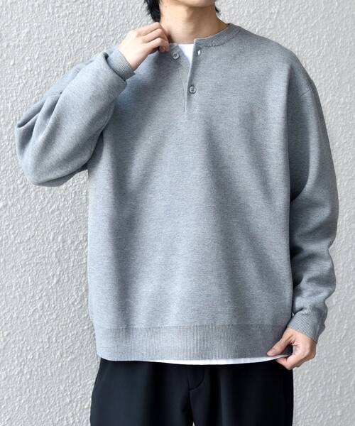 SHIPS any(シップス エニィ)の「SHIPS any:〈手洗い可能〉ミラノリブ コットンライク ヘンリーネック ニット◇(ニット/セーター・メンズ・ダークグレー/ナチュラル/グレー・X-LARGE/LARGE/MEDIUM)」の1枚目の写真