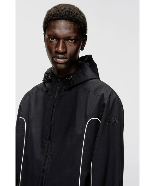 DIESEL(ディーゼル)の「メンズ フード付きジャケット J-HIVES-WRD(ナイロンジャケット・メンズ・ブラック系その他・LARGE/MEDIUM/SMALL/X-LARGE/X-SMALL)」の8枚目の写真