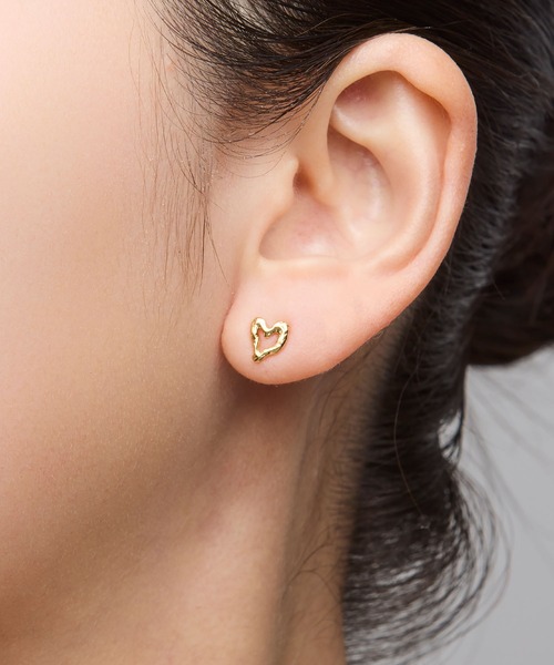 norme(ノーム)の「【SILVER925】ノーム オープン ハート ミニ ピアス / norme open heart mini pierce(ピアス(両耳用)・レディース・ゴールド・FREE)」の8枚目の写真