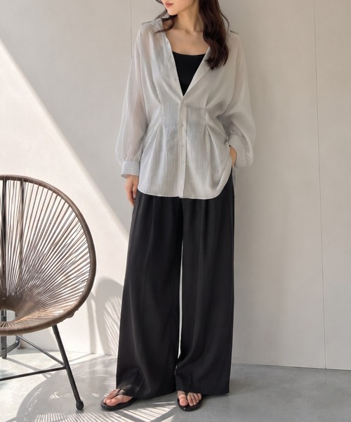 【新色：ブラウン(シアー素材)】
model：159cm 着用サイズ：F