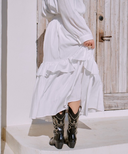 manana suerte（マニャーナスエルテ）の「フリルギャザースカート（スカート・レディース・ブラック/ホワイト・FREE）」の6枚目の写真