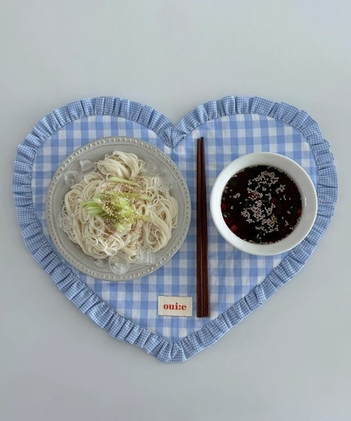 IRADOWL（アイラドール）の「【アイラドール room】フリルハート型ランチョンマット（ランチョンマット/テーブルウェア・レディース・ピンク/レッド/ライトブルー/ブラック・FREE）」の2枚目の写真