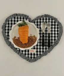 IRADOWL（アイラドール）の「【アイラドール room】フリルハート型ランチョンマット（ランチョンマット/テーブルウェア）」