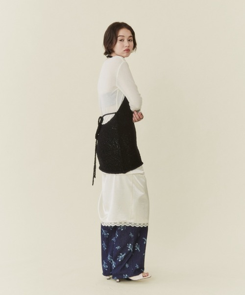 FUULLY STUDIO（フーリィーステューディオ）の「サテンレースミディスカート（スカート・レディース・ブラック/アイボリー・FREE）」の6枚目の写真