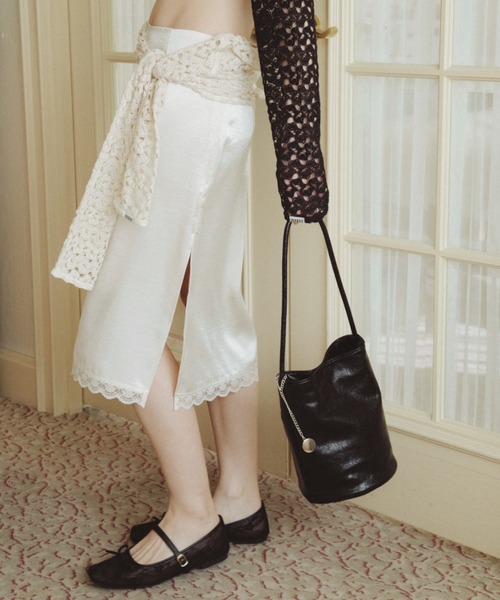 FUULLY STUDIO（フーリィーステューディオ）の「サテンレースミディスカート（スカート・レディース・ブラック/アイボリー・FREE）」の21枚目の写真