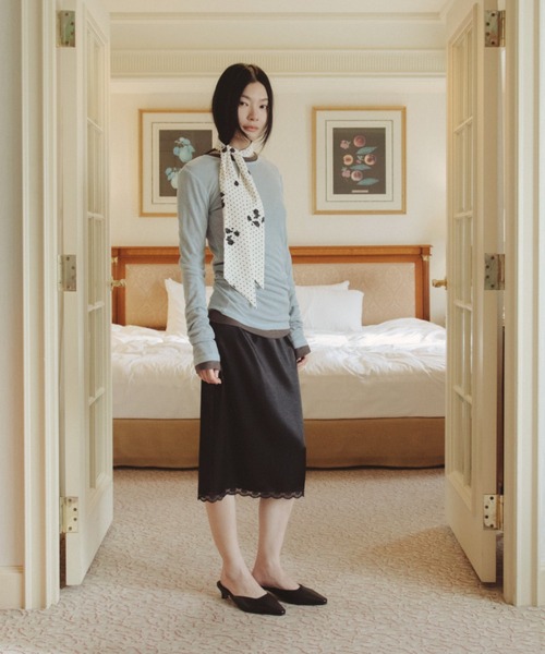 FUULLY STUDIO（フーリィーステューディオ）の「サテンレースミディスカート（スカート・レディース・ブラック/アイボリー・FREE）」の19枚目の写真