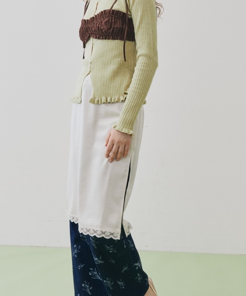 FUULLY STUDIO（フーリィーステューディオ）の「サテンレースミディスカート（スカート・レディース・ブラック/アイボリー・FREE）」の10枚目の写真