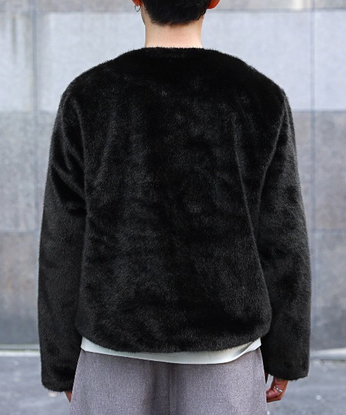LUXSTYLE（ラグスタイル）の「ノーカラーフェイクファージャケット（ブルゾン・メンズ・ブラック/ホワイト・L/M）」の8枚目の写真