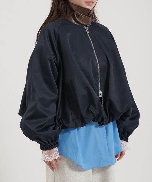 Perushu(ペルーシュ)の「Double Zip Balloon Faux Leather Collar Blouson/ダブルジップバルーンフェイクレザーカラーブルゾン(ブルゾン・レディース・ネイビー/ベージュ/ブラック・SMALL/MEDIUM)」の18枚目の写真