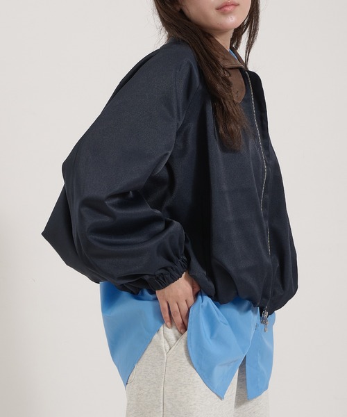 Perushu(ペルーシュ)の「Double Zip Balloon Faux Leather Collar Blouson/ダブルジップバルーンフェイクレザーカラーブルゾン(ブルゾン・レディース・ネイビー/ベージュ/ブラック・SMALL/MEDIUM)」の22枚目の写真