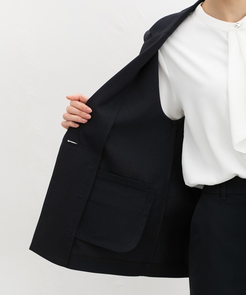 Honeys(ハニーズ)の「【ストレッチ・ウォッシャブル・イージーケア・接触冷感】テーラードジレ(ベスト・レディース・杢グレー/ライトグレー系/ネイビー/ブラック・3L/S/M/L/LL)」の17枚目の写真