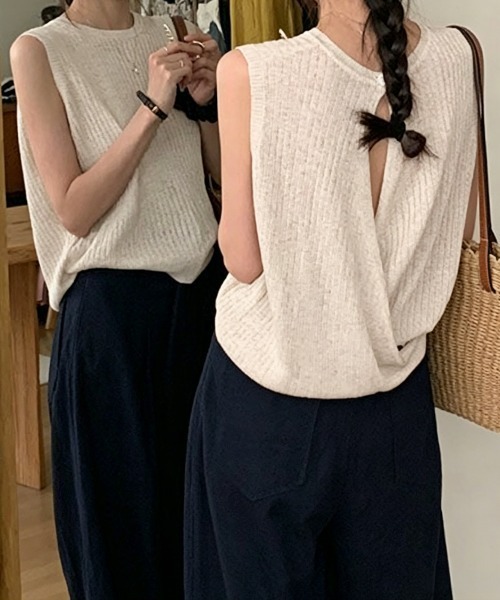 Miniministore(ミニミニストア)の「サマーニットタンクトップ 背中開き 夏服(タンクトップ・レディース・ライトベージュ/ピンク/レッド/ブラック/イエロー×グリーン/ブルーグレー・FREE)」の4枚目の写真