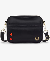 FRED PERRY | Amy Winehouse Amy Mini Shoulder Bag/エイミー・ワインハウス ミニショルダーバッグ(ショルダーバッグ)