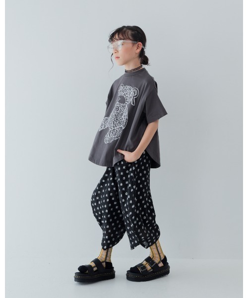 unica(ユニカ)の「alphabetオーガンジーまんまるパンツ(その他パンツ・キッズ・ブラック/オフホワイト/サックスブルー・XL/L)」の11枚目の写真