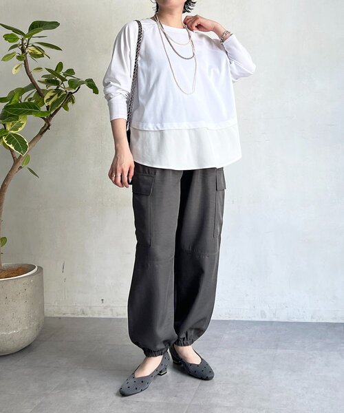 un dix cors(アンディコール)の「異素材裾切り替プルオーバー(Tシャツ/カットソー・レディース・オフホワイト/ライトグレー/ネイビー・FREE)」の8枚目の写真