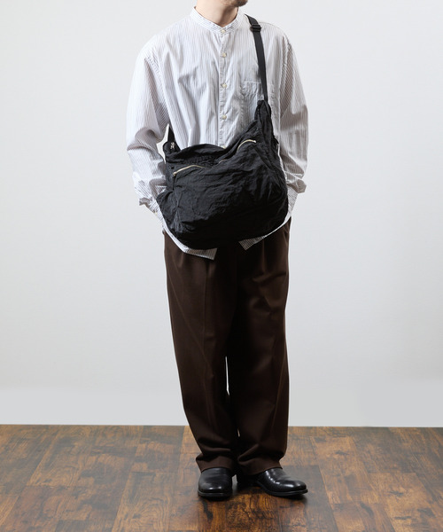 SLOW(スロウ)の「SLOW スロウ / dyed nylon-shoulder bag- 製品染ナイロンショルダーバッグ 染色ナイロン / 866S10S(ショルダーバッグ・メンズ・グレー/ブラック/ブルー・FREE)」の4枚目の写真