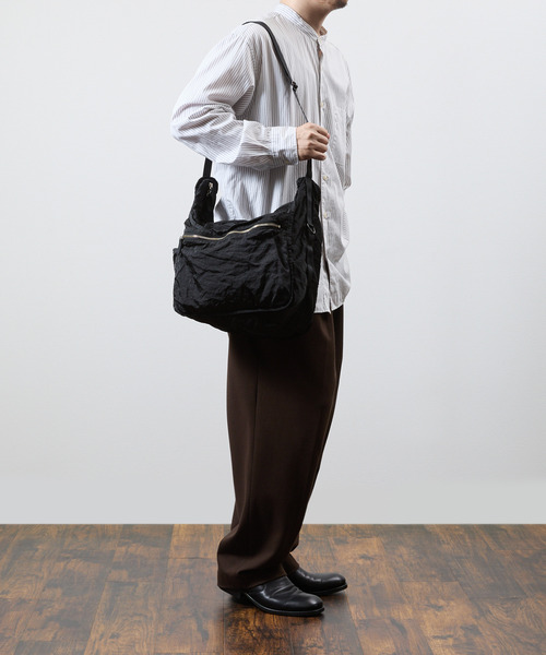 SLOW(スロウ)の「SLOW スロウ / dyed nylon-shoulder bag- 製品染ナイロンショルダーバッグ 染色ナイロン / 866S10S(ショルダーバッグ・メンズ・グレー/ブラック/ブルー・FREE)」の6枚目の写真