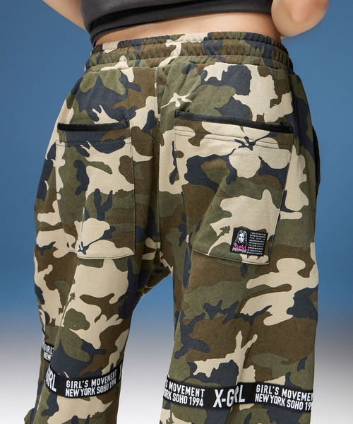 X-girl(エックスガール)の「X-girl LOGO TAPE SWEATPANTS(スウェットパンツ・レディース・カモフラージュ/アッシュ・M/S)」の6枚目の写真