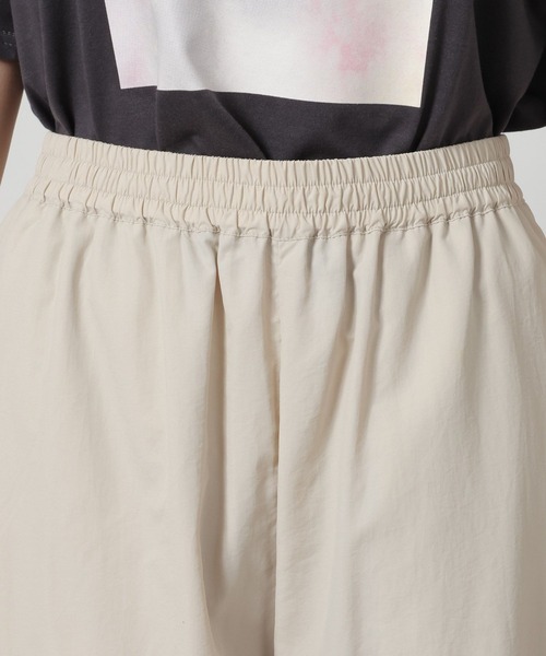 LAKOLE（ラコレ）の「サイドポケットカーゴパンツ / 660827（カーゴパンツ・レディース・アイボリー/ネイビー/ピンク・MEDIUM/LARGE）」の7枚目の写真