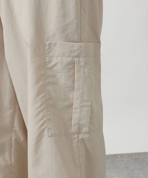 LAKOLE（ラコレ）の「サイドポケットカーゴパンツ / 660827（カーゴパンツ・レディース・アイボリー/ネイビー/ピンク・MEDIUM/LARGE）」の9枚目の写真