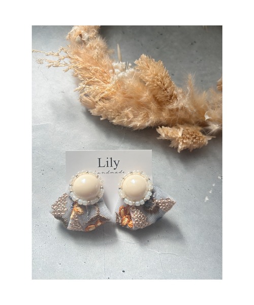 tone（トーン）の「【Lily accessory】インド刺繡ピアス(MA)（ピアス（両耳用）・レディース・ブルー系・FREE）」の4枚目の写真