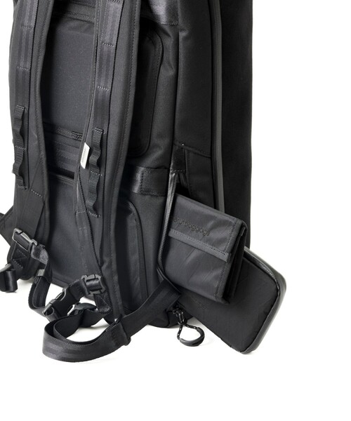 NOLLEY’S（ノーリーズ）の「【beruf baggage/ベルーフ バゲッジ】brf-GR05-DR URBAN EXPLORER 20（バックパック/リュック・メンズ・ブラック・FREE）」の13枚目の写真