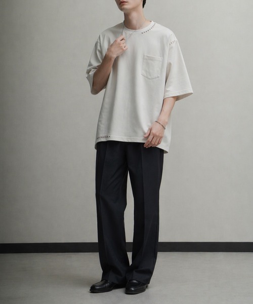 NILWAY（ニルウェイ）の「スムース ハンドステッチ刺繍 クルーTシャツ（Tシャツ/カットソー・メンズ・ボルドー/ブラック/ベージュ/オフホワイト・LARGE/MEDIUM/X-LARGE）」の21枚目の写真