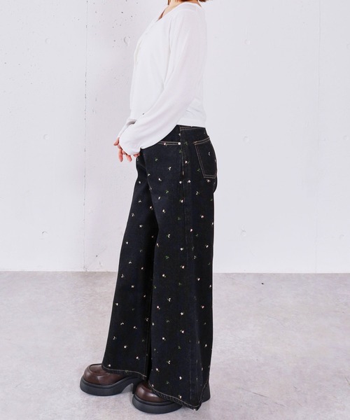 archives(アルシーヴ)の「ハートボタンハリヌキカットカーディガン(カーディガン/ボレロ・レディース・グレー・MEDIUM)」の21枚目の写真