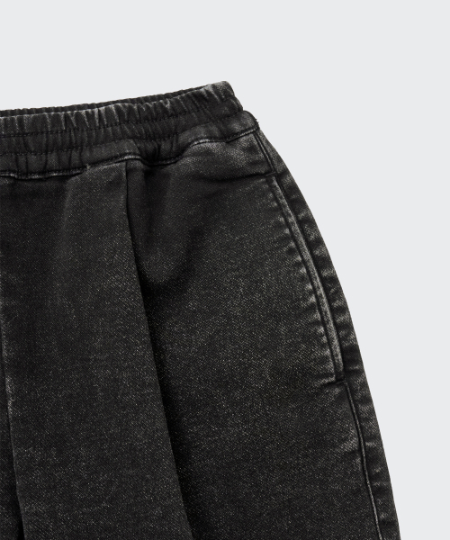 MUSINSA STANDARD KIDS（ムシンサスタンダードキッズ）の「デニムジャージーワンタックワイドバンディングショーツ[ウォッシュドブラック]（その他パンツ・レディース・その他・110/120/130/140/150/160）」の6枚目の写真