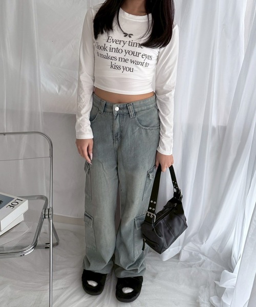 etta(エタ)の「英字リボンショート丈ロンT/長袖Tシャツ(Tシャツ/カットソー・レディース・ホワイト・MEDIUM)」の4枚目の写真