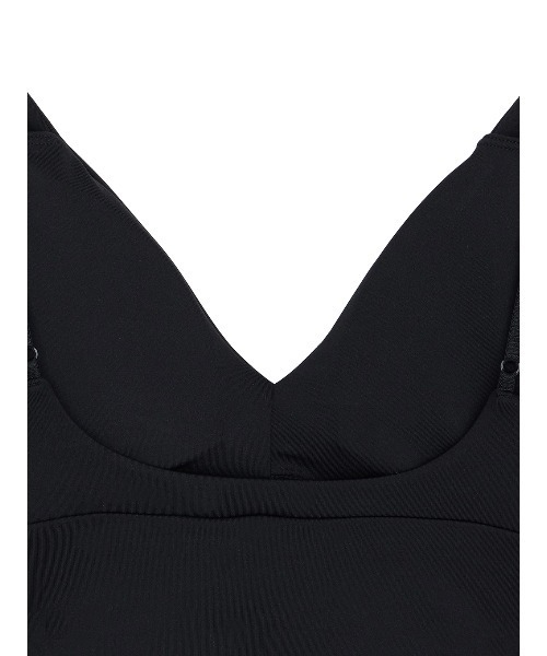 MIZUNO(ミズノ )の「Mizuno × Ameri CROPPED CAMISOLE TOPS(キャミソール・レディース・ブラック/ベージュ/ホワイト・LARGE/MEDIUM/SMALL)」の4枚目の写真