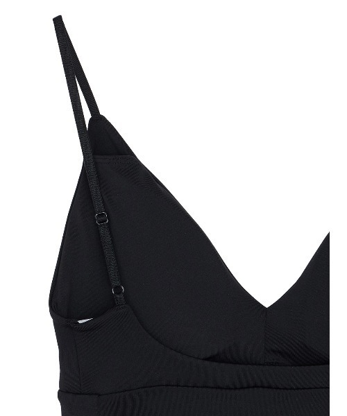 MIZUNO(ミズノ )の「Mizuno × Ameri CROPPED CAMISOLE TOPS(キャミソール・レディース・ブラック/ベージュ/ホワイト・LARGE/MEDIUM/SMALL)」の5枚目の写真