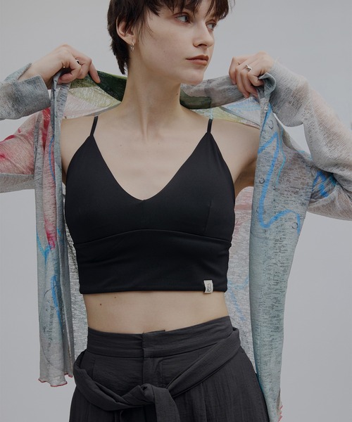 MIZUNO(ミズノ )の「Mizuno × Ameri CROPPED CAMISOLE TOPS(キャミソール・レディース・ブラック/ベージュ/ホワイト・LARGE/MEDIUM/SMALL)」の11枚目の写真
